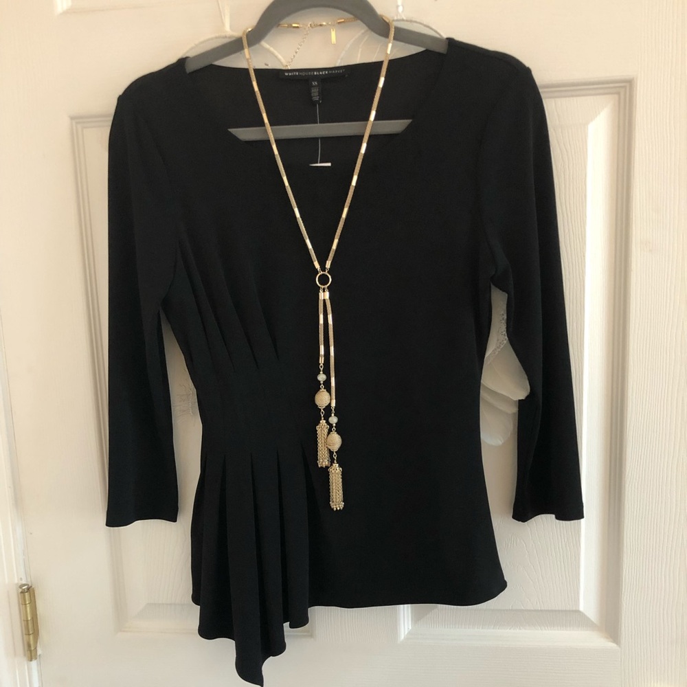 Asymmetrical detail black top